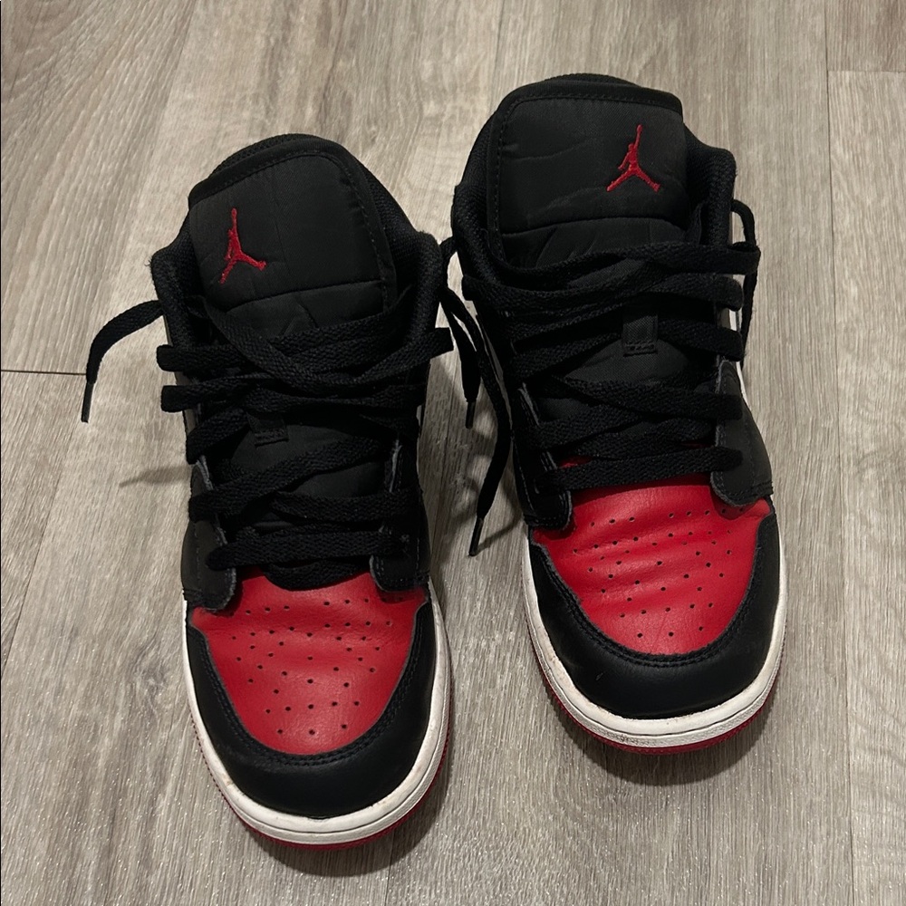 Nike Black and Red Sneakers